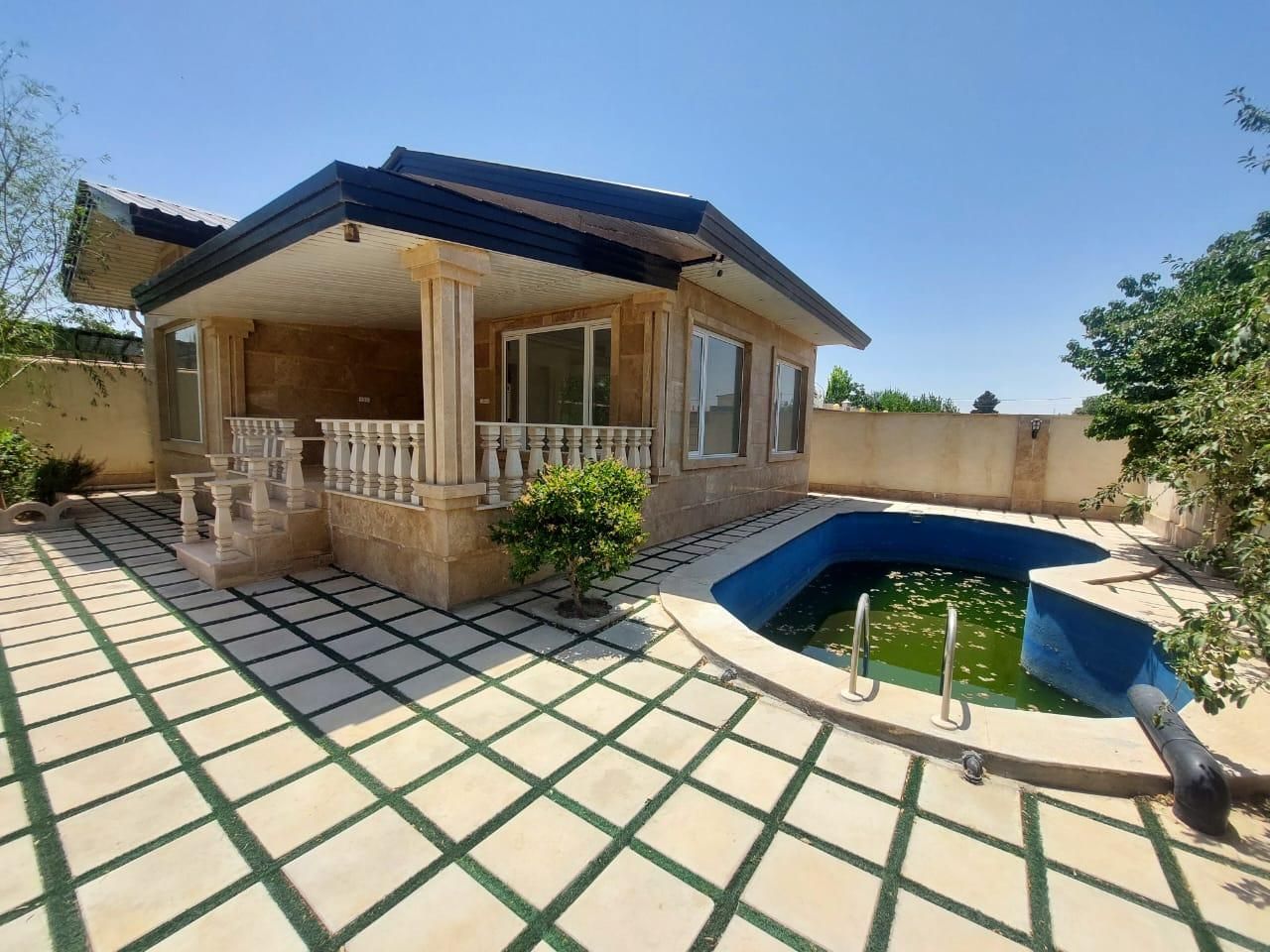 230f0973-5c10-4b49-868b-174045a11294