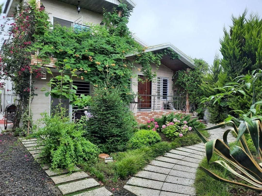 8f596226-d2bf-45f3-a07e-8c442ee1e2f6