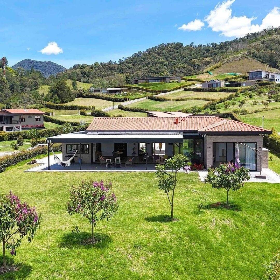 مزایا و معایب خرید زمین در متل قو؛ تحلیل کامل سرمایه‌گذاری