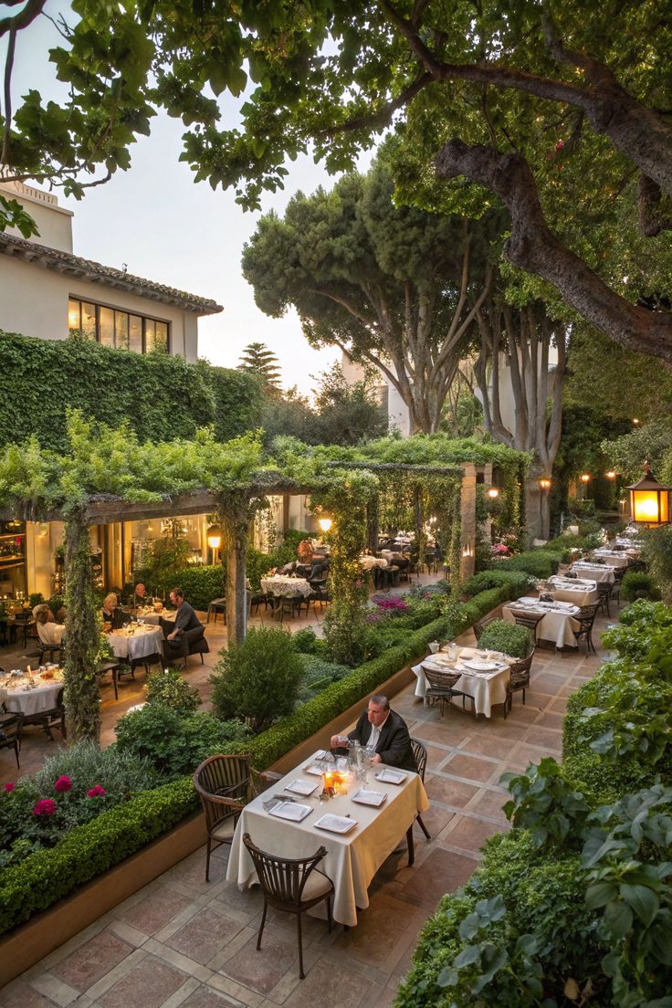 خرید باغ رستوران در تهران با چک بدون بهره